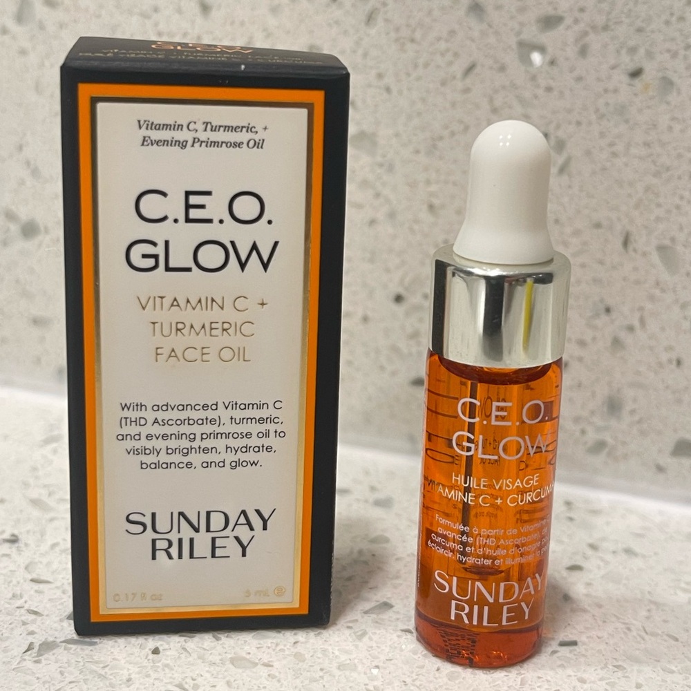 C.E.O. GLOW- VITAMIN C AND TURMERIC FACE OIL